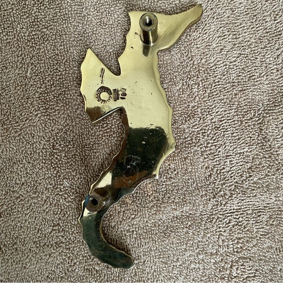 Rare Mid-Century Mosaic Abalone Sea Horse - Picture 4 of 4